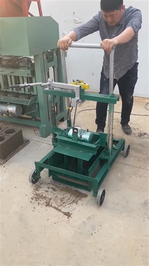 21K views · 97 reactions | move site to site small hand operation concrete hollow solid blocks making machine with low price durable easy use | 高猛 | Facebook