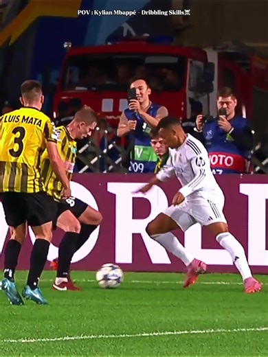 Kylian Mbappé's Dazzling Dribbling Skills