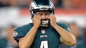 Jake Elliott misses 33-yard field goal attempt