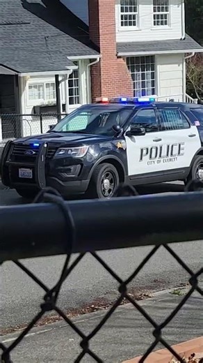 Car accident!Cops(911) are working #police #youtubeshorts #shorts