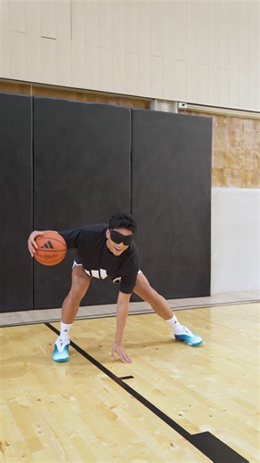 Their handles are so nice they can do it blindfolded 😎 Who you got? | adidas