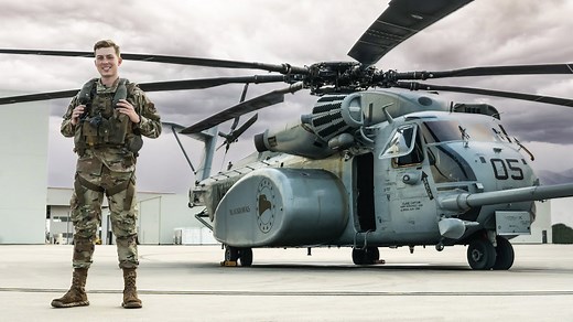 This is the Navy's Largest Helicopter | MH-53 Sea Dragon