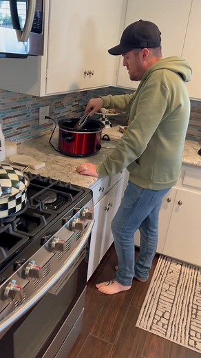 Little Chef Robbie's Easy Cooking Tutorial