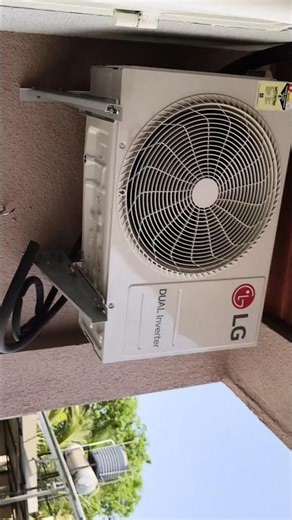 lg ac fitting at home #ytshorts #airconditioner #ytstutas #ytviral #ytshortsindia #youtubeshorts