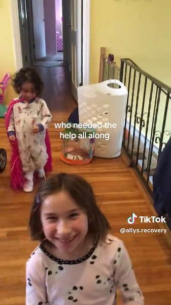 regardless of your age,gender or race everyone deserves help!! nobody should have to ever reach a point where there organs cannot properly function. anorexia is such a strong persuasive mental illness but it can rip your life right away from you. you’re strong!! you’re capable of fighting!! get your life back! #mentalhealth #yourestrong #neda