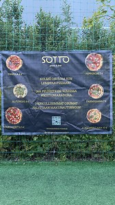 💥 KOLME OSUMAA & TÄYDELLINEN MAKU! 💥 Sotto Pizza & Bar iskee nyt myös Kulpsin kentällä! ⚽️🍕 Valitse oma kombo – Diavola, Margherita vai Aura? Jaa oma hetki #sottomaradona ja voit voittaa herkullisen palkinnon! 🔥 📍 Suomen paras pizzeria 👉 sotto.fi | @sottopizzabar #kulps #pizza #sotto #pizzaislife #makunautinto #futisjapizza #sottomaradona | Sotto Pizzeria