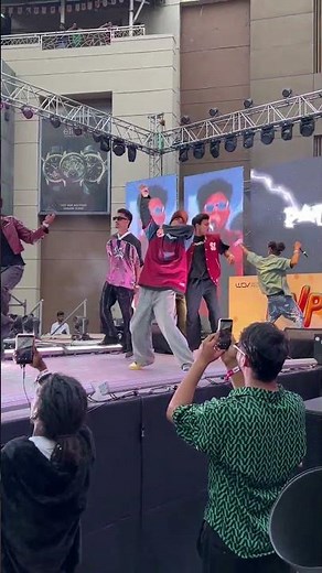 Rohmix Live at Marathi Vajlach Pahije 🔥 | Epic Performance on His Hit Rap “Zhol”