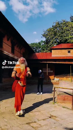 Exploring Spiritual Connections at Pashupatinath and Gorakhnath