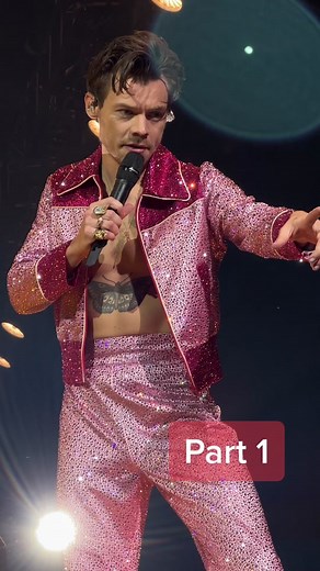 Part 1 of 2 to keep high quality.. #harrystyles #hslotpalmsprings #hslotbirthday #faninteraction #windowofthesoul