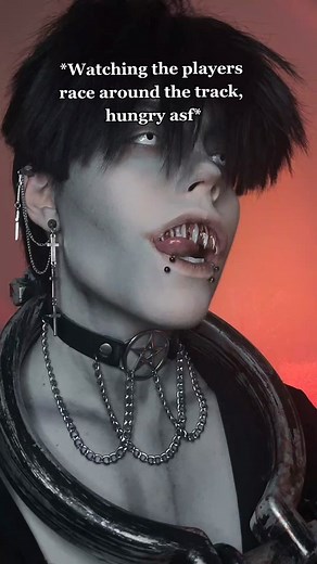 Chain Chomp Mario Cosplay at Spooky Season Halloween Event