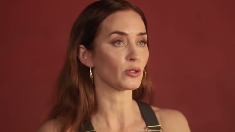 Emily Blunt’s 6-Move Strength Circuit Behind The Smashing Machine—No Barbell Needed