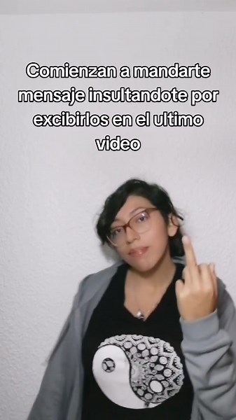 Dealing with Cyberbullying: How to Handle Insulting Messages | #parati #fyp #mevale