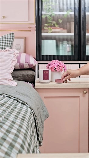 Samantha Platt on Instagram: "Transform Ugly Plastic Storage Drawers with Woodroll – The easiest DIY ever and it was free! If you’ve ever looked at your cheap plastic storage drawers and thought, “These are practical, but SO ugly,” I’ve got the perfect DIY for you! I previously used paint, but it kept peeling off! What You’ll Need: ✔️ Woodroll offcuts ✔️ A plastic storage unit (the uglier, the better!) ✔️ A sharp utility knife or scissors ✔️ A ruler/tape measure and pencil ✔️ Glue: Construction 