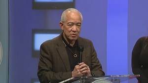 Gorilla escapes at Dallas Zoo