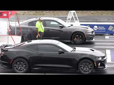 Hellcat vs ZL1 Camaro - drag racing
