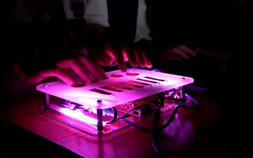 【Luminous Note】声光交互炫酷钢琴盒子 Arduino+Pure Data