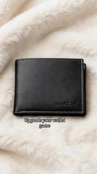 Upgrade Your Wallet Game with Sleek Minimalist Designs