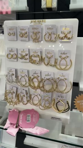 New line alert! 🚨 Jane Marie jewelry COMING SOON! This beautiful jewelry line has bold statement pieces and classic favorites in earrings, necklaces, and bracelets. We can’t wait to show you these pieces! 1309 East Palmetto Street - Mon-Fri 9am-6pm #JaneMarieJewelry #JewelryGoals #SouthernStyle #EverydaySparkle #FlorenceSC #TomlinsonsFinds #ShopLocal #AccessoryAddict | Tomlinsons Florence