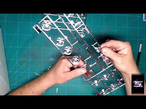 amt 1/16 Scale 1965 Ford Mustang Muscle Car Build.