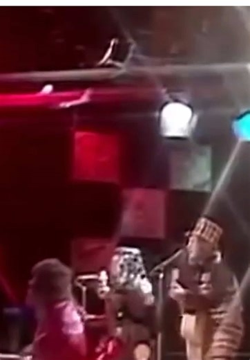 Feel The Noize 🤘 #Slade #70sMusic #Rock #Glam #TOTP