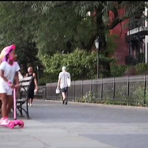 20K views · 32 shares | Der erste Teil der Panorama Tour ist in Brooklyn Heights von wo aus es eine tolle Aussicht auf Manhattan Downtown und Brooklyn Bridge gibt. An diesem Ort wo die Skyline und das Wasser zu sehen sind, nicht sicher warum, überkommt mich immer die Nostalgie. | Mein Trip Nach New York | Facebook