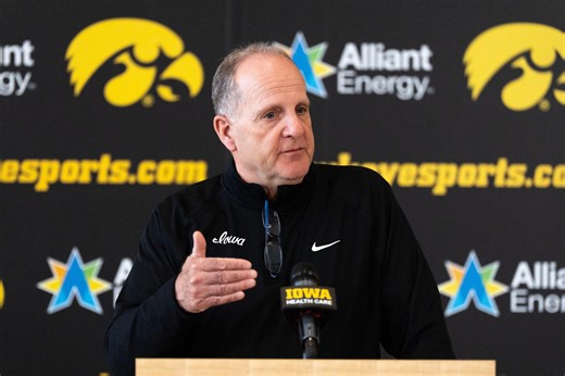 Iowa Football: Phil Parker Talks Spring Practice