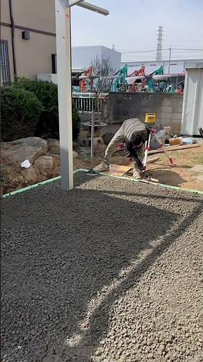 【群馬県太田市】水勾配が取れないカーポート下にオワコン採用