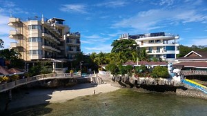 Blue Reef Resort: Mactan's Summer Destination - Atonibai