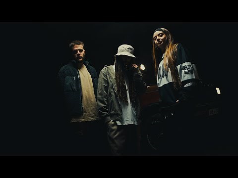 AUXILI ft SANTA SALUT - ONE SHOT (videoclip oficial)