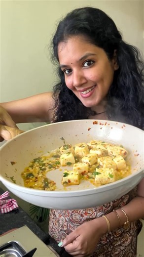 Mathu Soundar | WHAT I EAT/ATE IN A DAYV✨ . *Use Discount Code*- MATHU5 *Check out Divine Vallarai mix*- https://bit.ly/4pI0wCQ *The Divine Foods... | Instagram