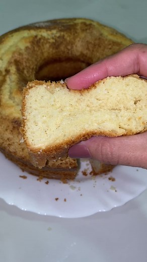 BOLO DE IOGURTE NATURAL #RECEITA #BOLO #BOLOCASEIRO #COMIDA