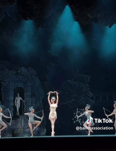 Chloe's Dance Journey in American Ballet