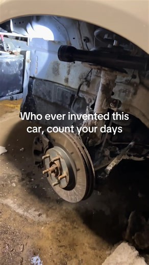 Changing the Battery on a Dodge Avenger: A Struggle