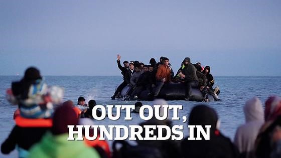 Small boat carrying migrants seen leaving Gravelines en route to UK