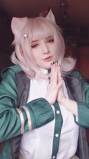 Divertido Cosplay de Chiaki Nanami en Danganronpa
