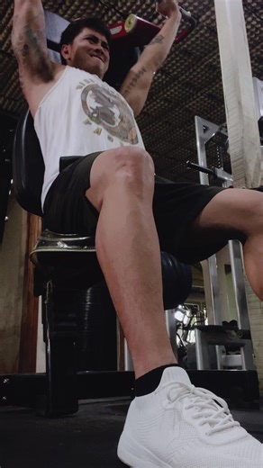 Shoulder press machine 4x15 👌