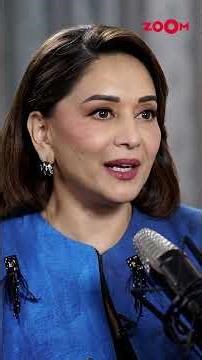 Madhuri Dixit PRAISES Shah Rukh Khan; calls him 'The great romantic hero' #shorts