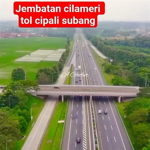 return flow on the Cipali Subang toll road, West Java