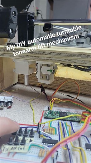 Automatic Turntable Lift Internal Mechanism