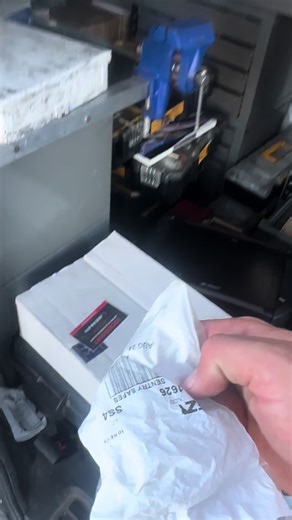 File cabinet keys for a random guy in a random parking lot. I wonder if they worked he hasn’t said anything. #locksmith if you spot me walk up and say hi #mobile #filecabinet