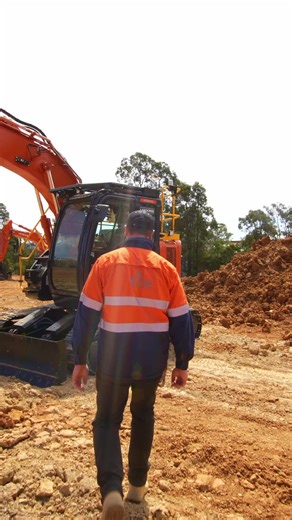 Humans Behind the Machine – Episode 2: Peter Horn Machines matter — but it’s the people behind them that make the difference. In Episode 2 of Humans Behind the Machine, Peter Horn shares his experience working in demanding environments where reliability, trust and performance aren’t optional. It’s a straightforward conversation about people, machines and the realities of the job - told by someone who lives it every day. 🎥 Watch the full episode to hear Peter’s story.