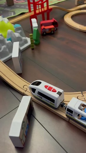 Wooden Train Track Sound Effects for Kids | Train Sounds