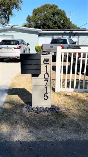 Handcrafted Mailbox | Durable & Beautiful #mailbox #mailboxes #design #handmade #buzon