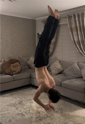 Quick Handstand Hold Tutorial #calisthenics #handstand #tutorial