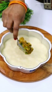 5.3M views · 5.7K reactions | Garmi aur sardi me hui takkar....藍藍 . . . . #newrecipe #homemade #dhoklarecipe #alookanashta #puzzle #question #answer #funnyreel #funnyvideos #funnyreels #recipeforyou #streetfoodindia #streetfood #facebookreels #viralreels #facebookviral #facebookreels #indianrecipes #desifood #foryoupage #reelkarofeelkaro #reelsexplore #trendingsong #trendingrecipe #reelsviral #reelsinstagram #reels #reelindia #explorepage #ammakithaali | AKT Foodz | Facebook