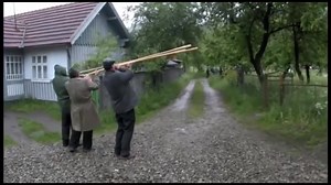 170K views · 820 reactions | The trembita is a natural horn from Ukraine, here played for a funeral procession. The full video here youtube.com/watch?v=YuRXA4OWZOM | Rare And Strange Instruments | Facebook
