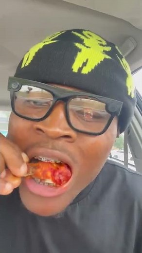 Flaming hot Doritos wings from buffalo wild wings #shorts #challenge #spicy