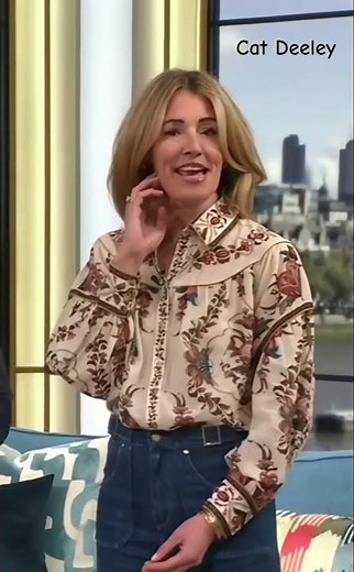 Cat Deeley ‪@thismorning‬ - January 5, 2026 #itv #ukfemalecelebs #shorts