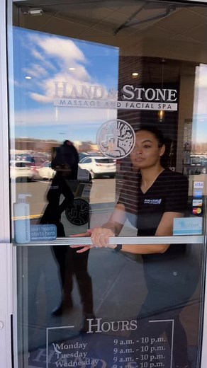 Find Hand & Stone Locations Near You for Relaxing Spa Treatments