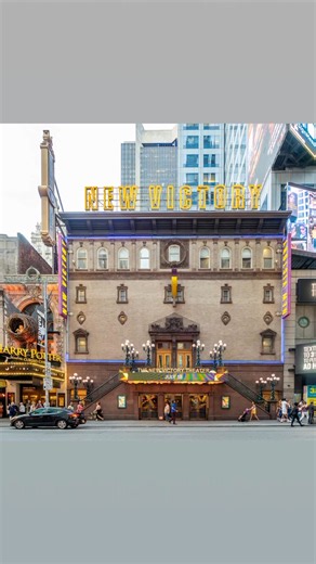 Got the #happy experience of seeing a proper #pantomime in #newyork! Haven’t seen one since living in #england | Lord Cherry's Review